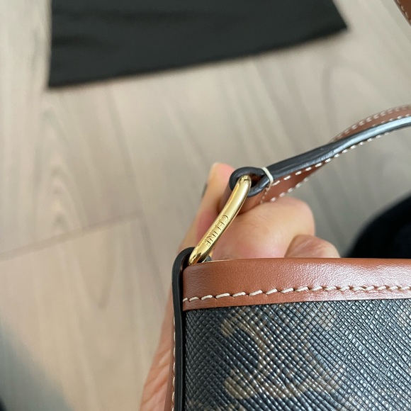 Authentic Celine triomphe canvas bucket bag - Picture 7 of 16